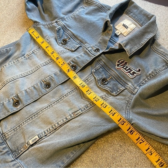 Vintage Vans Embroidered Logo Stretch Denim Light Blue Wash Denim Jacket FLAWED - Picture 9 of 10